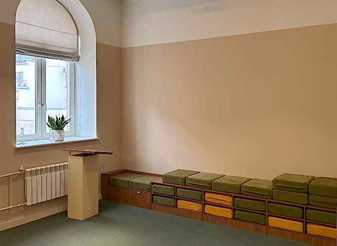 Цены на аренду сервисного офиса в Санкт-Петербурге на улице Чехова. Забронировать коворкинг онлайн. Почасовая аренда или месячная подписка на индивидуальный офис для работы и встреч. Снять коворкинг с полностью оборудованными и комфортными помещениями в сервисном офисе Практик по выгодным тарифам. 
